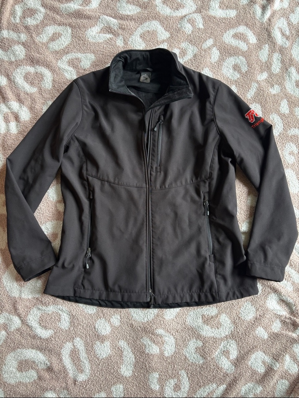 Storm Creek Black Softshell Women’s Light Jacket size XL